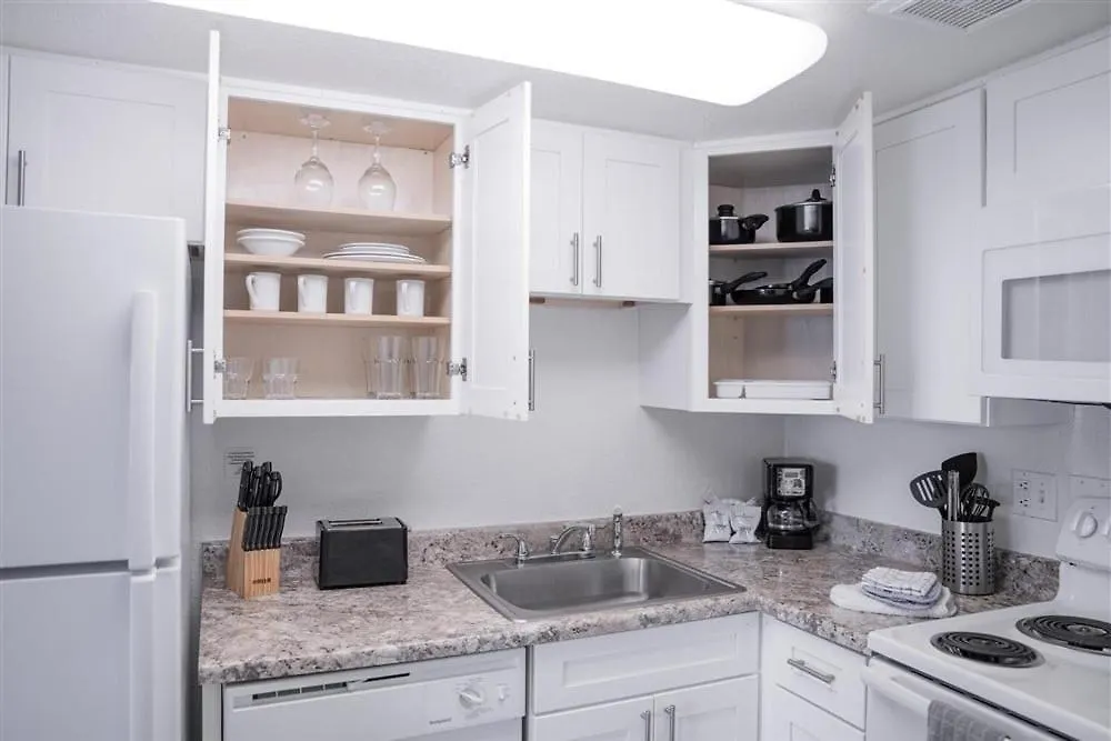 205 Fully Furnished 1Br Suite-Prime Location سكوتسدايل 0*,
